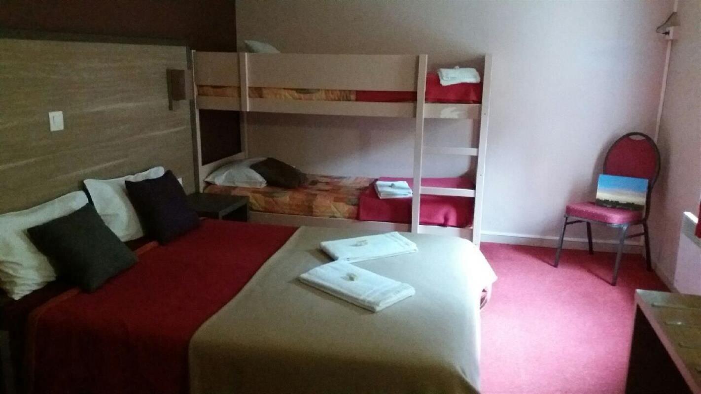 Lou Mistralou Hotel Saint-Andiol Eksteriør billede