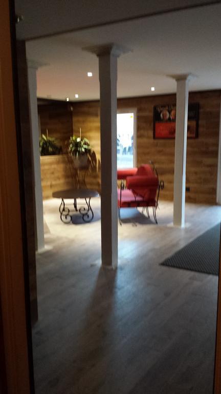 Lou Mistralou Hotel Saint-Andiol Eksteriør billede